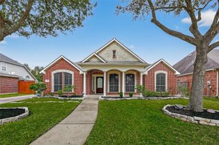 15834 Bishops Glen Lane, Houston, TX 77084