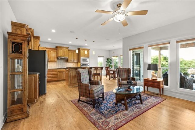 24503 E Woodland Circle, Lee's Summit, MO 64086