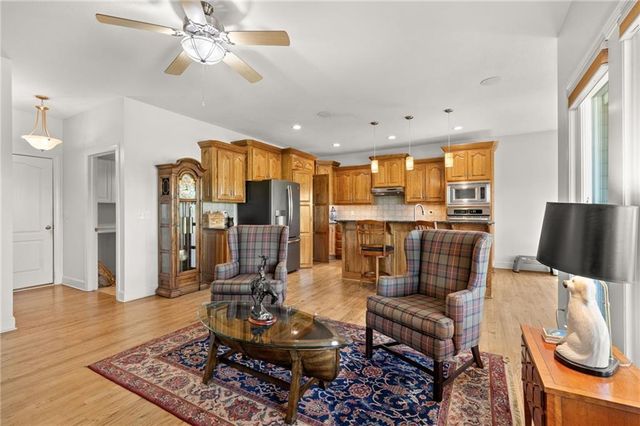 24503 E Woodland Circle, Lee's Summit, MO 64086