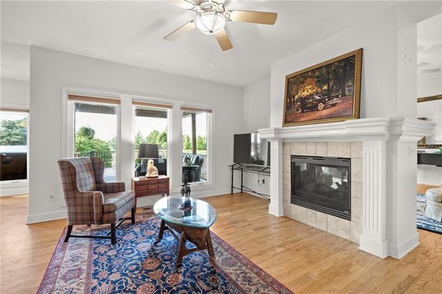 24503 E Woodland Circle, Lee's Summit, MO 64086