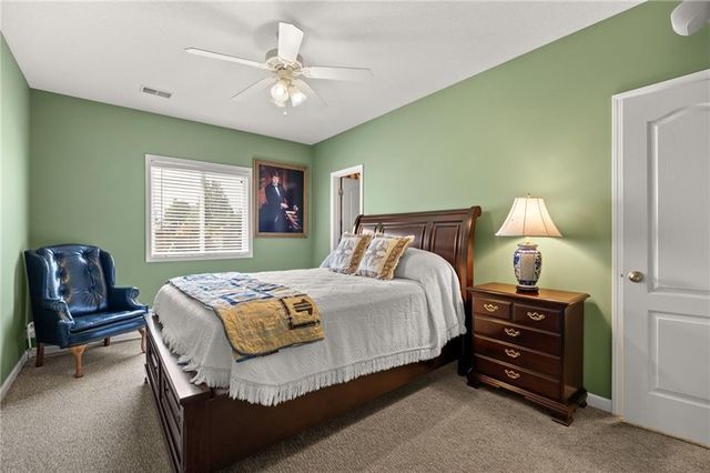 24503 E Woodland Circle, Lee's Summit, MO 64086