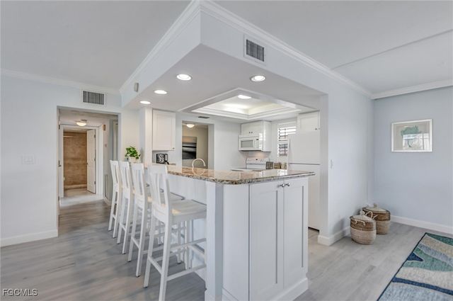 1401 Middle Gulf DR O303, Sanibel, FL 33957