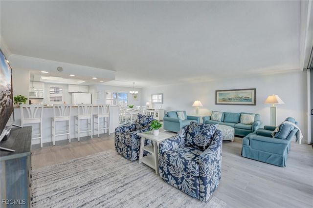 1401 Middle Gulf DR O303, Sanibel, FL 33957