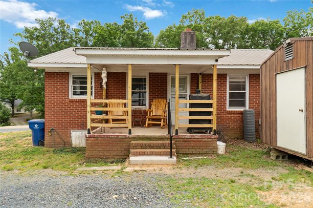 421 E Passaic Street, Peachland, NC 28133