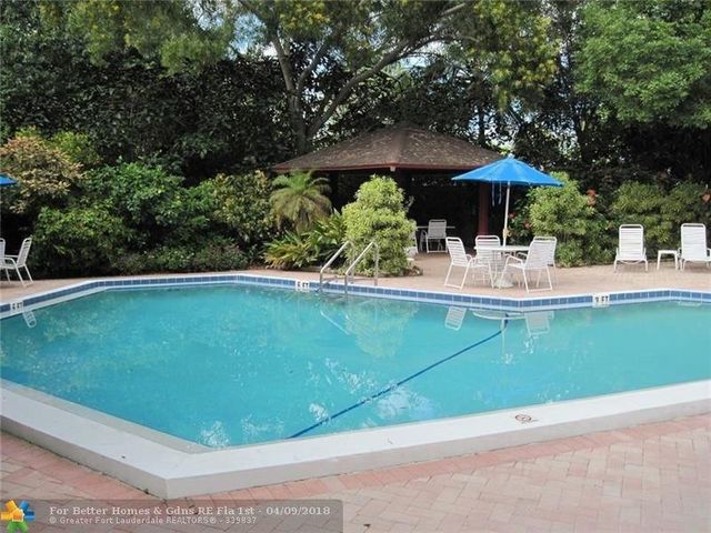 3150 N Course Lane 607, Pompano Beach, FL 33069