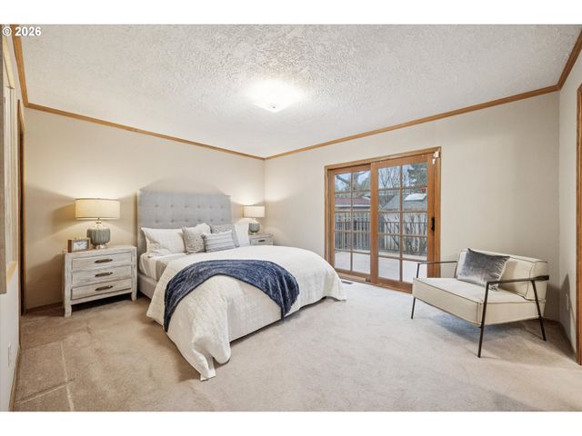 1203 Se KIBLING Ave, Troutdale, OR 97060