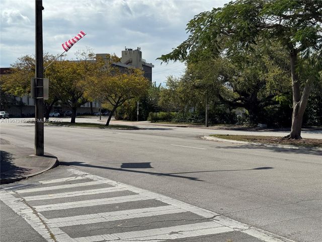 51 Montilla Ave 51, Coral Gables, FL 33134