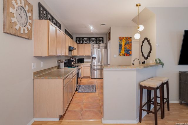 12239 GWENDOLEN DR, San Antonio, TX 78253