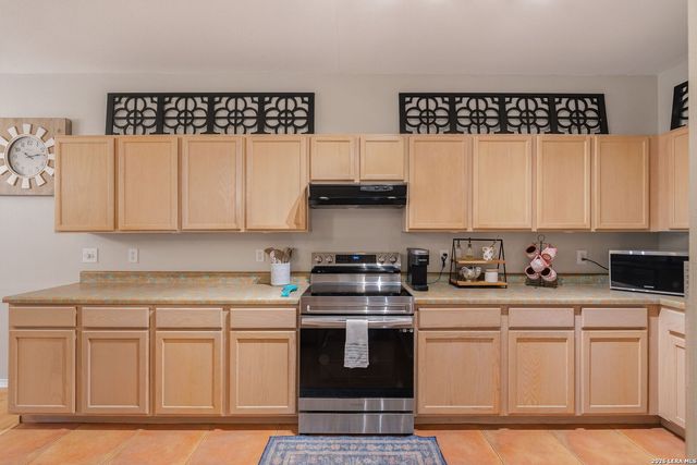 12239 GWENDOLEN DR, San Antonio, TX 78253