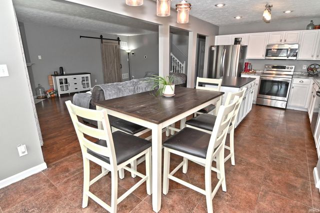 2332 Foxtail Drive, Plainfield, IN 46168