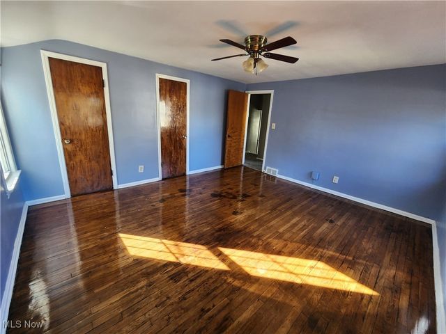 2320 Wrenford Road, University Heights, OH 44118