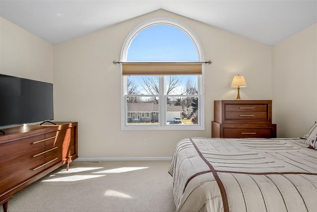 5115 Ossad Drive, Norton Shores, MI 49441