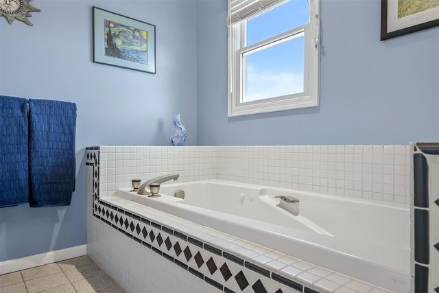 5115 Ossad Drive, Norton Shores, MI 49441