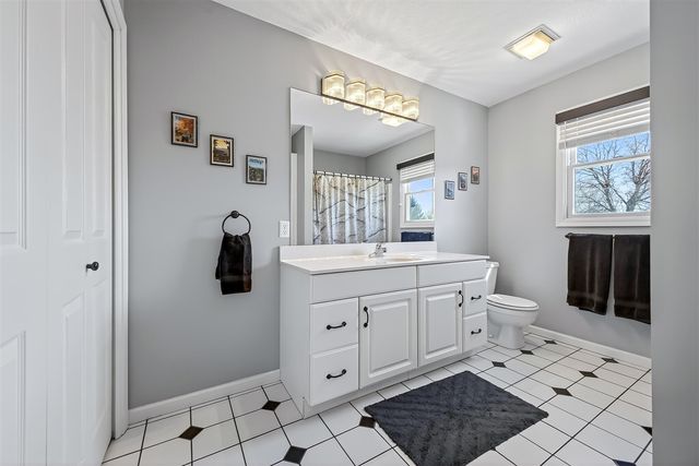 5115 Ossad Drive, Norton Shores, MI 49441