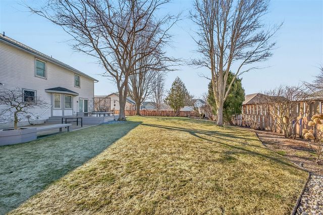 5115 Ossad Drive, Norton Shores, MI 49441
