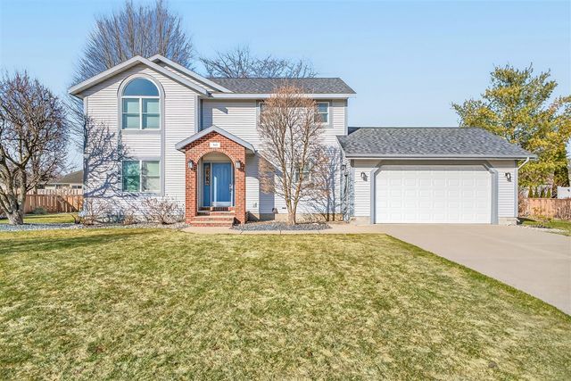 5115 Ossad Drive, Norton Shores, MI 49441
