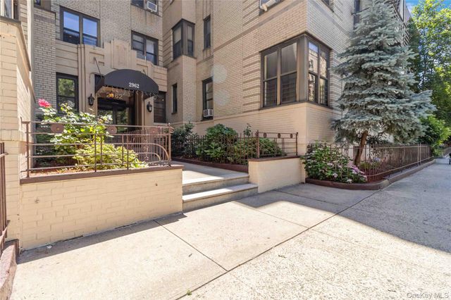 2962 Decatur Avenue 1C, Bronx, NY 10458
