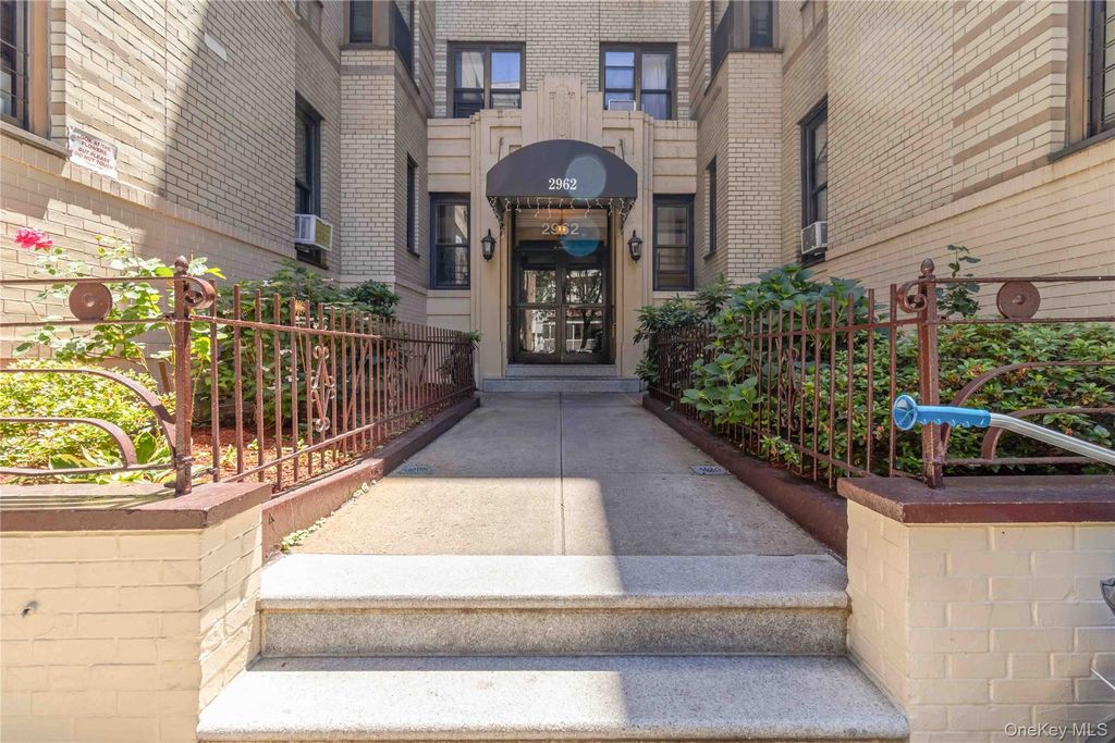2962 Decatur Avenue 1C, Bronx, NY 10458