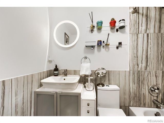 1270 N Marion Street 210, Denver, CO 80218