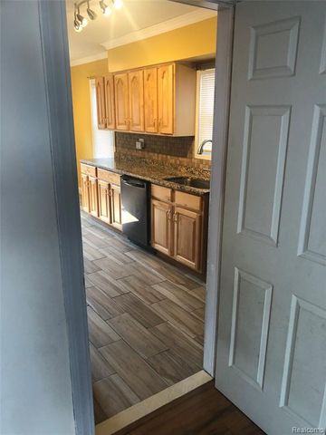 4715 Culver Street, Dearborn Heights, MI 48125