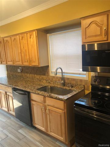 4715 Culver Street, Dearborn Heights, MI 48125