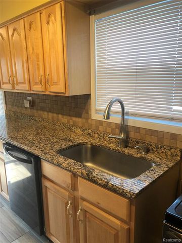 4715 Culver Street, Dearborn Heights, MI 48125