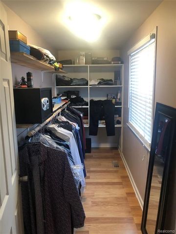 4715 Culver Street, Dearborn Heights, MI 48125