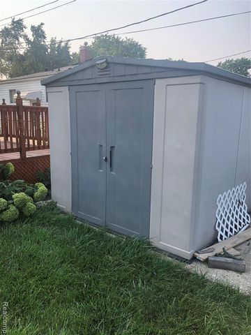 4715 Culver Street, Dearborn Heights, MI 48125