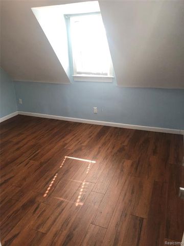 4715 Culver Street, Dearborn Heights, MI 48125