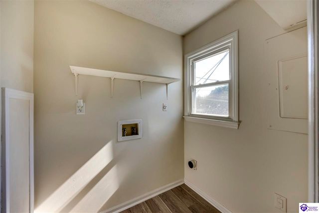 402 Duggins Drive, Elizabethtown, KY 42701
