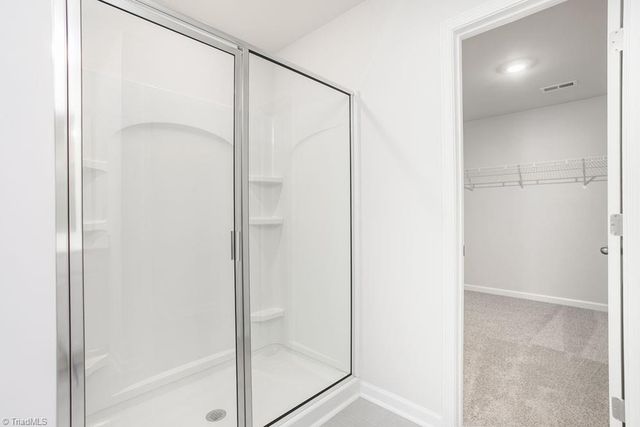 3016 Middle Creek Lane, Greensboro, NC 27405