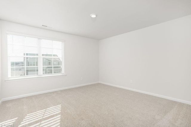 3016 Middle Creek Lane, Greensboro, NC 27405