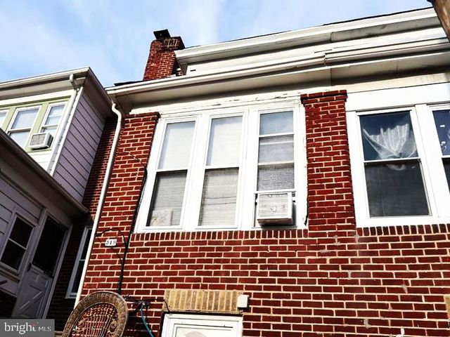 319 AVON RD, Upper Darby, PA 19082