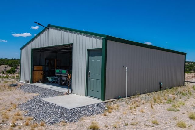 61 COUNTY ROAD N6379 --, St Johns, AZ 85936