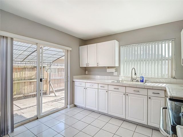 5141 SPRINGWOOD DRIVE, Tampa, FL 33624