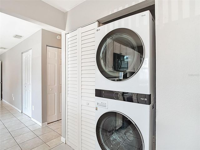 5141 SPRINGWOOD DRIVE, Tampa, FL 33624