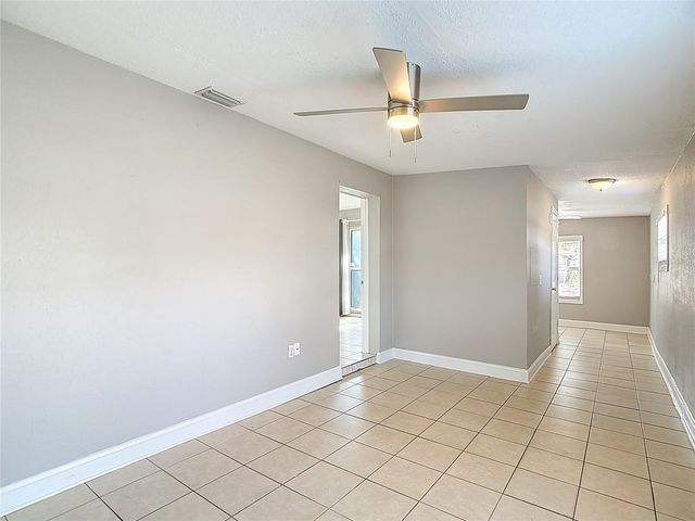 5141 SPRINGWOOD DRIVE, Tampa, FL 33624