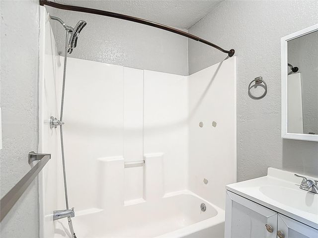 5141 SPRINGWOOD DRIVE, Tampa, FL 33624