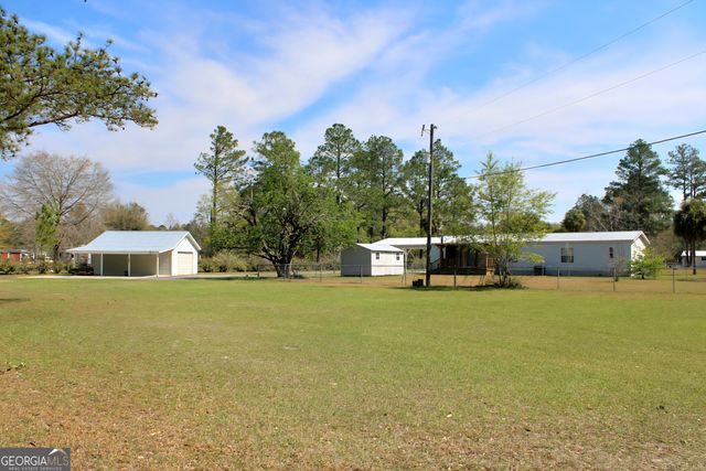 1606 Homestead Drive, Ellabell, GA 31308