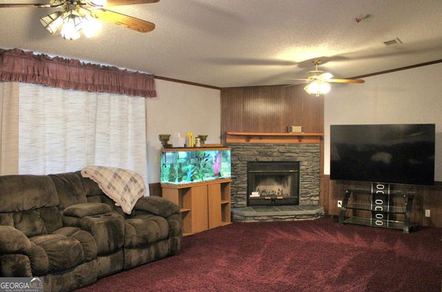 1606 Homestead Drive, Ellabell, GA 31308