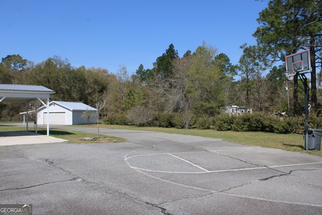 1606 Homestead Drive, Ellabell, GA 31308