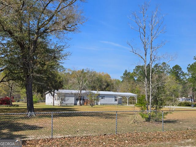 1606 Homestead Drive, Ellabell, GA 31308