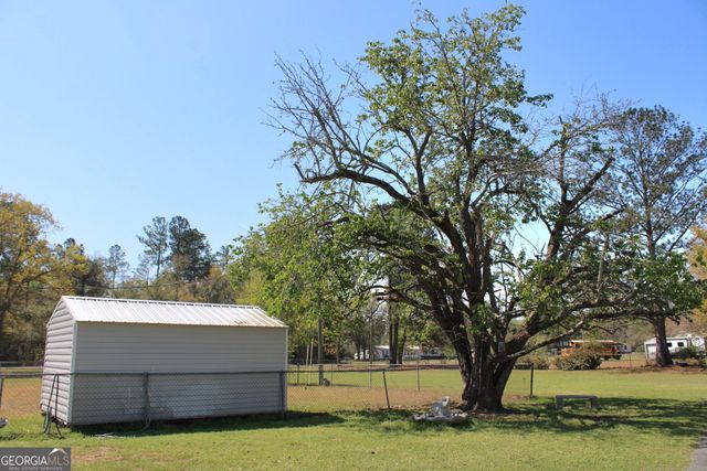 1606 Homestead Drive, Ellabell, GA 31308