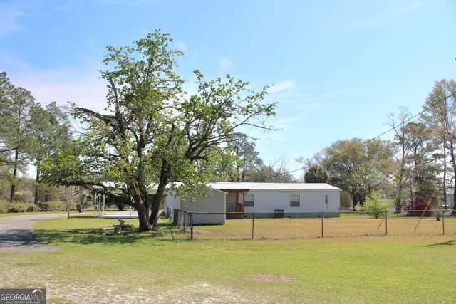 1606 Homestead Drive, Ellabell, GA 31308