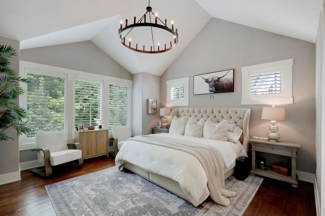 415 Carpenters Pt, Wayzata, MN 55391