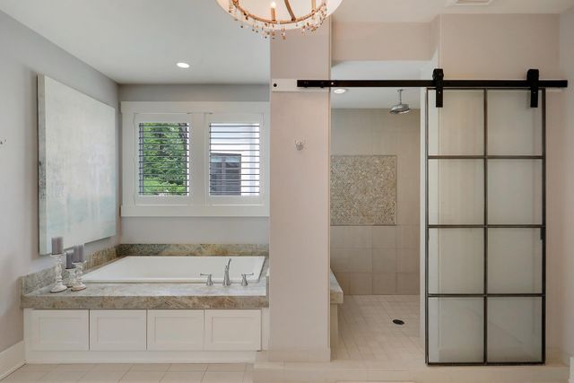 415 Carpenters Pt, Wayzata, MN 55391
