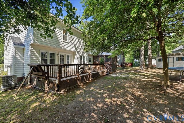 14101 Ramsey Ct, Chester, VA 23831