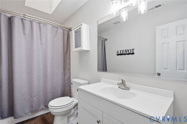 14101 Ramsey Ct, Chester, VA 23831