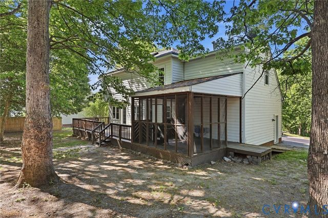 14101 Ramsey Ct, Chester, VA 23831