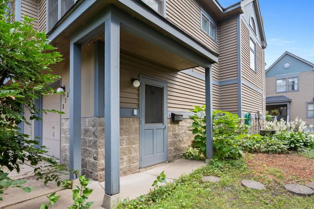 2321 Pillsbury Avenue S, Minneapolis, MN 55404